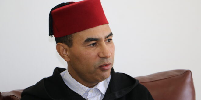 مصطفى المعزة